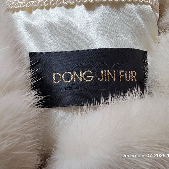 Beige mink fur coat - never worn! - Picture 4 of 11